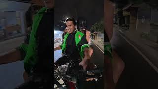 Download lagu Cuaca hujan dapat rejeki tak terduga #bule mp3