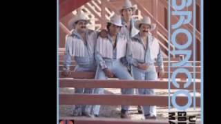 Y eso no Bronco Con Letra