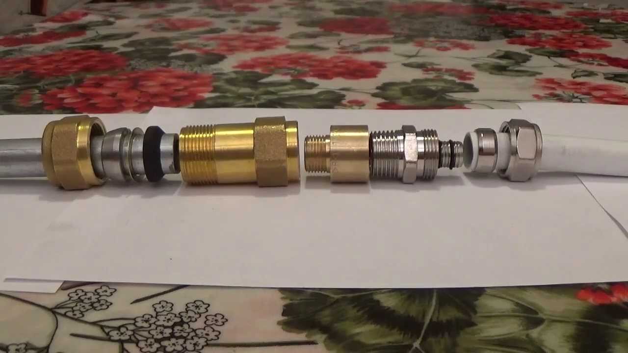 Come effettuare un raccordo di transizione tubo ferro zingato - multistrato