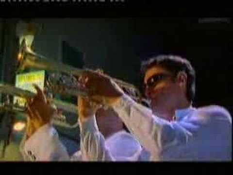 Kingston - Cela ulica nori