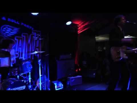 The Hi Risers - That rock & roll beat - SURFORAMA Valencia 2013