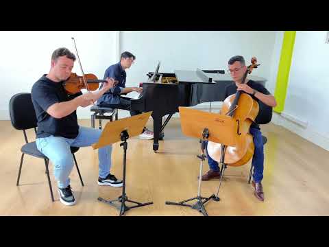 Hino 174 - Piano Trio - Vem atender ao Seu chamado