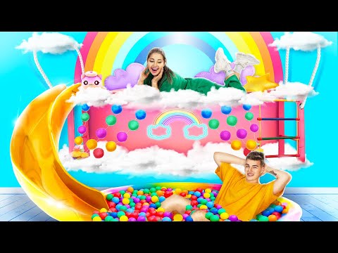 We Hebben een Hangend Regenboog Huis Gebouwd! Geheime Kamers Bouwen!
