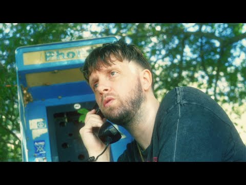 Visors & Brion Aiota - Standing Outside A Broken Phone Booth With Money In My Hand [Official Video]