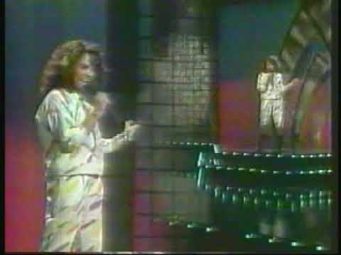 Tatiana No soy muñeca de piedra (Siempre En domingo)