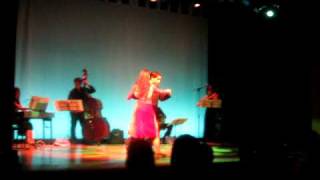 Analía Centurión y Leonel Mendieta ( Gallo Ciego improvisando!!! )