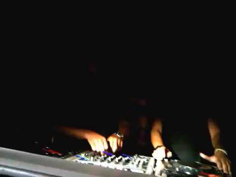 Audace & D' Angeli @ Malibu Disco - Gela 14/07/2012 - part 2