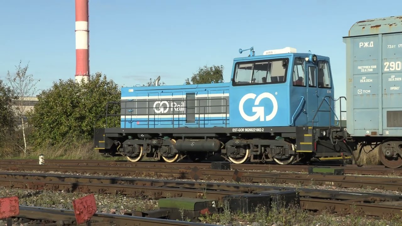 Тепловоз ТГМ40-0744 на ст. Маарду / TGM40-0744 at Maardu station