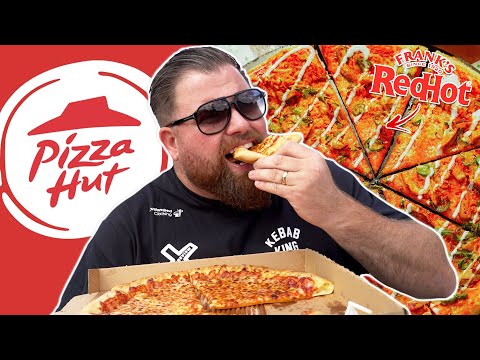 WE REVIEW PIZZA HUT'S NEW BUFFALO PIZZA | FOOD REVIEW CLUB