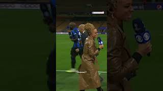 Download lagu Micah Richards tries to speak Italian with Lukaku to hilarious results π
mp3 Download lagu Micah Richards tries to speak Italian with Lukaku to hilarious results π
mp3