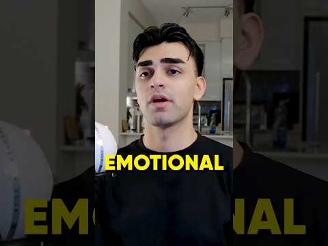 I Accidentally Played Minecraft For The First Time 🤔