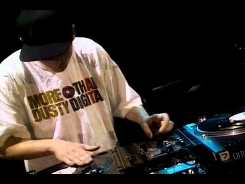 2001 - Klever (USA) - DMC World DJ Final