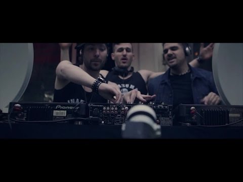 The Moonsters & Enric Font Feat. Lexter - Help Me! (Official Video)