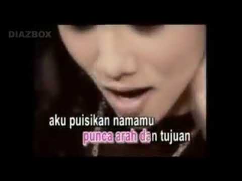 Ella berlayar tak bertepian