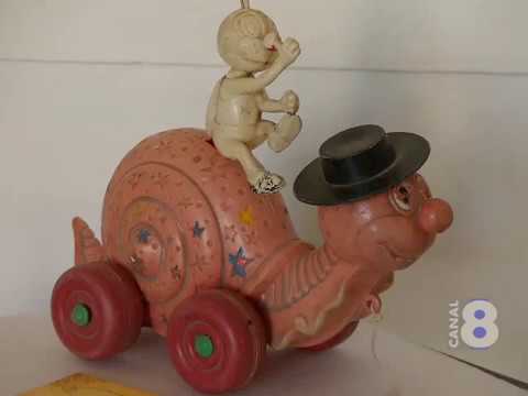 EXPOSICIÓN DE JUGUETES ANTIGUOS SE REALIZA EN EL TEATRO ESPERANZA DE YAGUARÓN