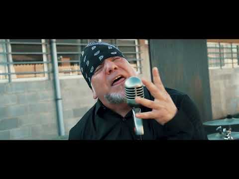 Escuela de Odio - "Un Mundo Nuevo"