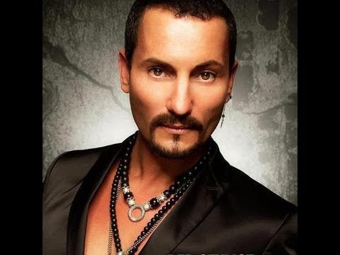 Fashion-Night im Club Ufer 8 in Düsseldorf mit Frank Hannig