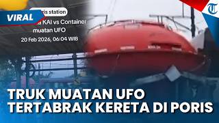 TRUK BAWA UFO TERTABRAK KERETA di Dekat Stasiun Poris Tangerang, Rangkaian Kereta Bandara Anjlok