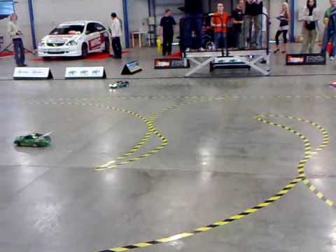 Wyścigi modeli samochodów na Profi Auto Show 2009