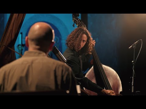 Henry Eccles: Sonata in G minor - Ismael Campanero 