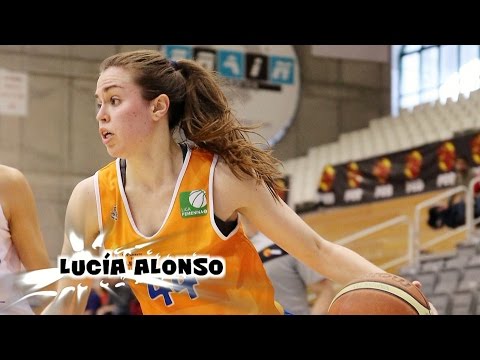 Lucía Alonso (León Cuna del Parlamentarismo) vs. C. B. Arxil (10.10.2015)