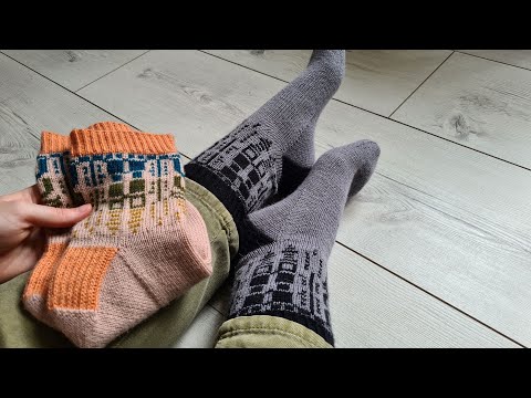 (EN) Yarnflakes Knitting Podcast 172 - Dalek socks and fun textures