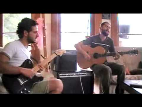 Passenger and Lior behind the scenes