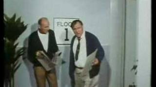 Uk Candid Camera Classics Wrong Floor Again grappige humor