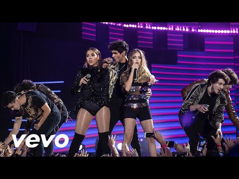 PROHIBIDO - CD9 ft. Danna Paola & Ana Mena (Remix) EN VIVO.
