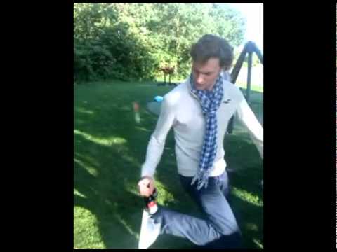 A swedish guy, 2 beers, and a foot... (remix)