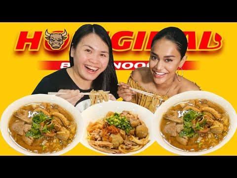 Singapore Street Food!๐ธ๐ฌ Best CHINESE BEEF NOODLES in Singapore? Hawker Center Food Tour | HO JIAK