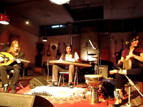 Istiklal Trio איסטיקלאל טריו במופע השקה - התמנון האיטר