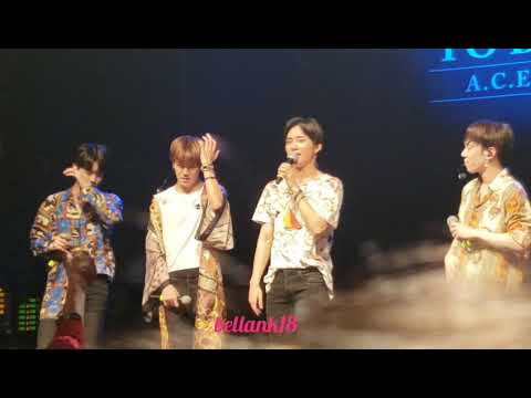 181209 (Picking out fans that won Polaroids) A.C.E in New York 'To Be an Ace Tour'