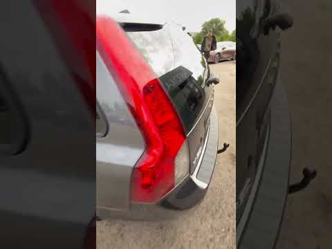 фото volvo v50 i рестайлинг 0