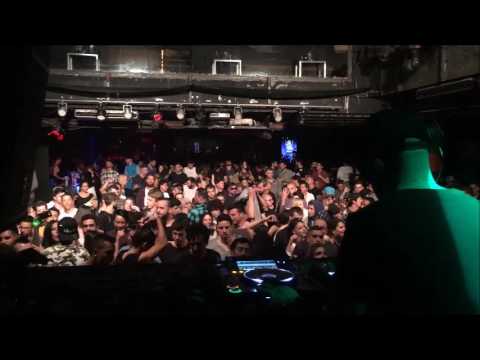 Irregular Synth at City Hall Barcelona [Es]