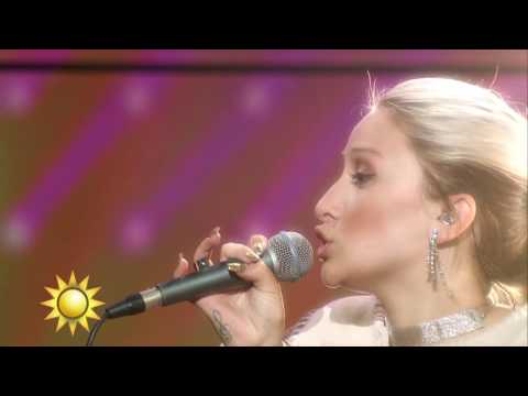 Rebecka Karlsson med låten "Can''t Stop"  - Nyhetsmorgon (TV4)