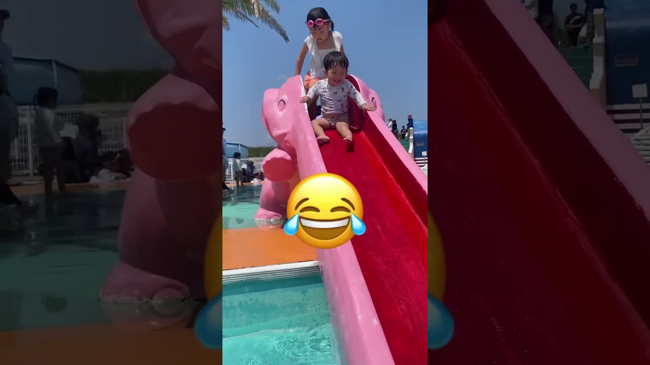 【夏の大冒険】笑い方が凄い2歳男の子😂#shorts #夏#プール#2歳 #急上昇動画 #面白い動画