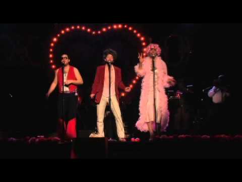 Pig Iron Theatre Company, Hogs and Kisses clip