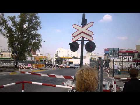 Paso a nivel Fasola, Haedo - Railroad Crossing - P1050443