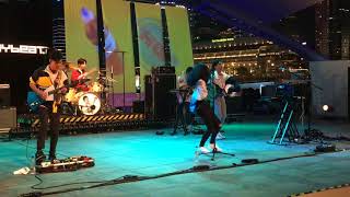 Disco Hue - I&#39;ll Be Waiting [Live At Baybeats 17 August 2018]