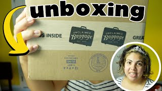 Unboxing an Apple IPAD From Unclaimed Baggage Website