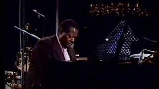 Oscar Peterson - -  Falling In Love With Love
