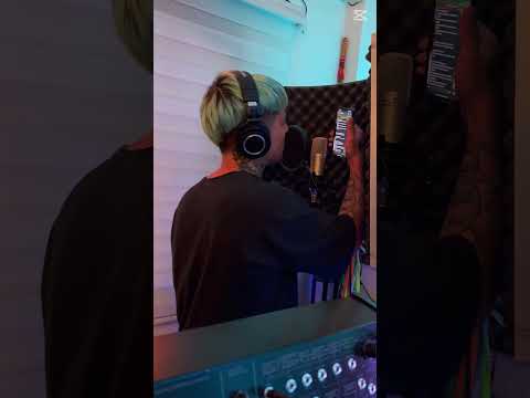 BERTI AKA - ROSA DE GLACÉ (Maqueta No Oficial)