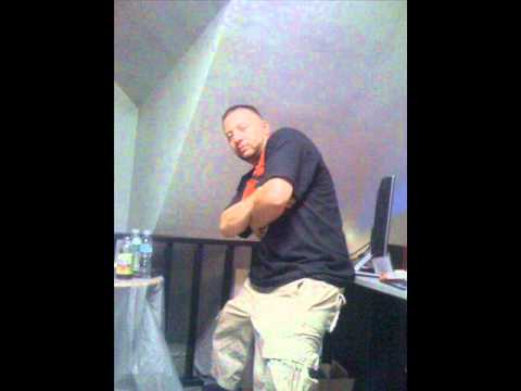 Dead Poets - Hip Hop a la mode (featuring Joey Dynomite)