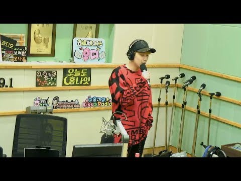 Lee Hongki 이홍기 @ 홍키라 Live Singing -FTISLAND 사랑하는 법을 몰라서  - 27 May 2017