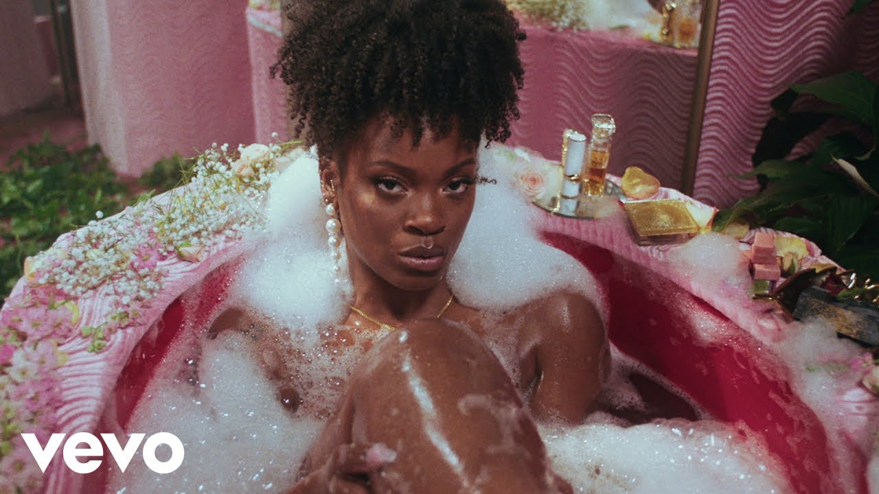 Ari Lennox – “BMO”