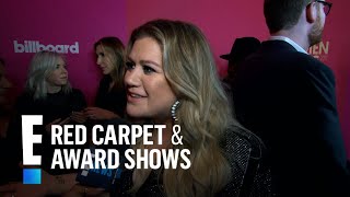 Kelly Clarkson Dishes on "The Voice" and Blake Shelton | E! Live from the Red Carpet