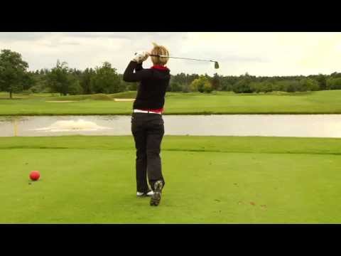 Golf Training Schwung: Keine Probleme beim Schlag übers Wasser