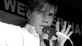 The Hives - "Hate to Say I Told You So" live in New York