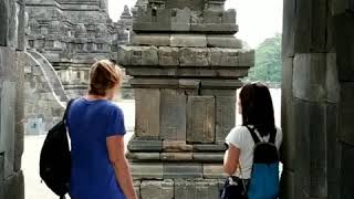 preview picture of video 'Java Temple Trip at Prambanan Temple with Guest from Taiwan '